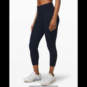 NWOT Lululemon Wunder Under Crop High-Rise  23" True Navy